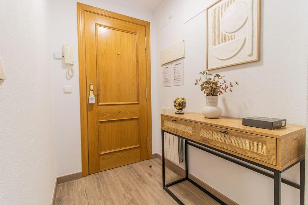 Apartamento Beautiful Flat In The Pyrenees * Free Parking Sabiñánigo Exterior foto